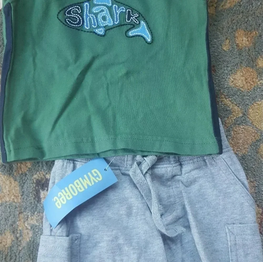 Boys 3-6 Shark Reef outfit shorts & Tank NWT